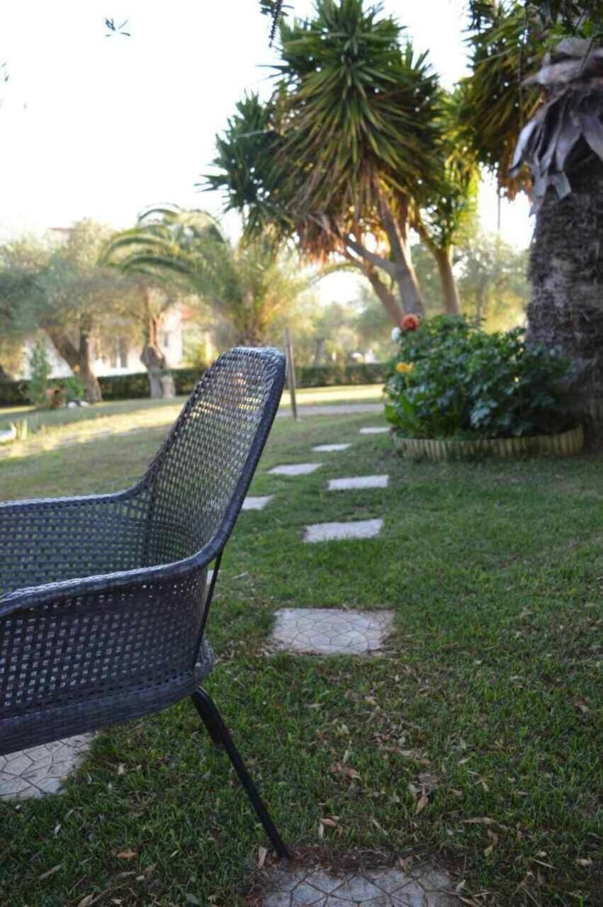 Sunny Garden Apartment Plataria Exterior photo